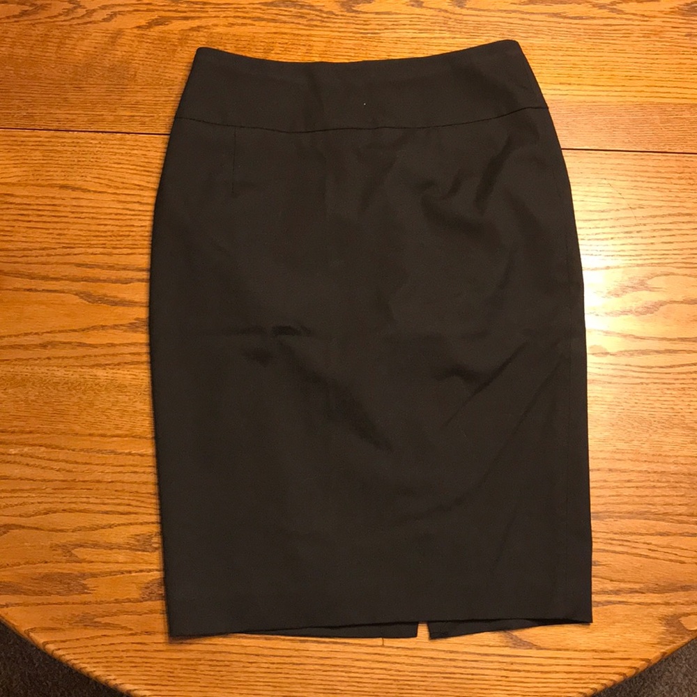 Black pencil skirt
